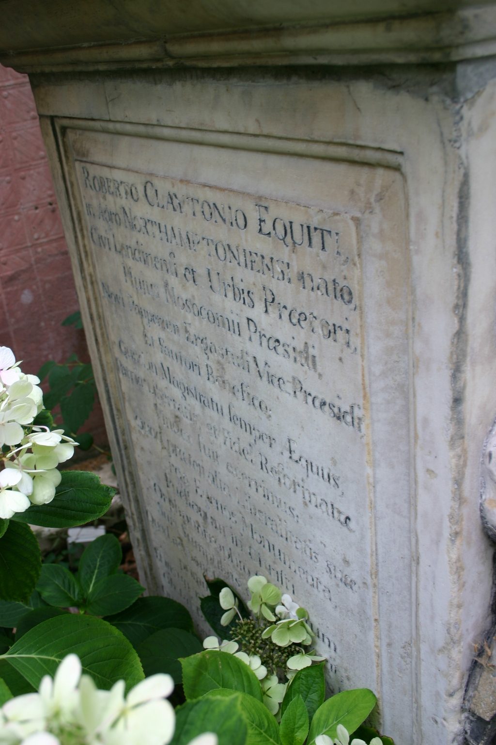 Robert Clayton's monument, St Thomas', London - 04.JPG